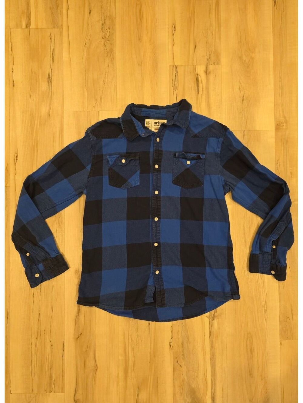 Urban Pipeline Men's Blue and Black Plaid Flannel Shirt Large